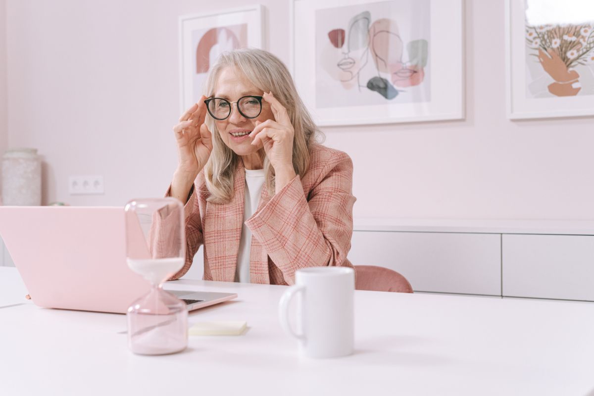 Woman working past age 65